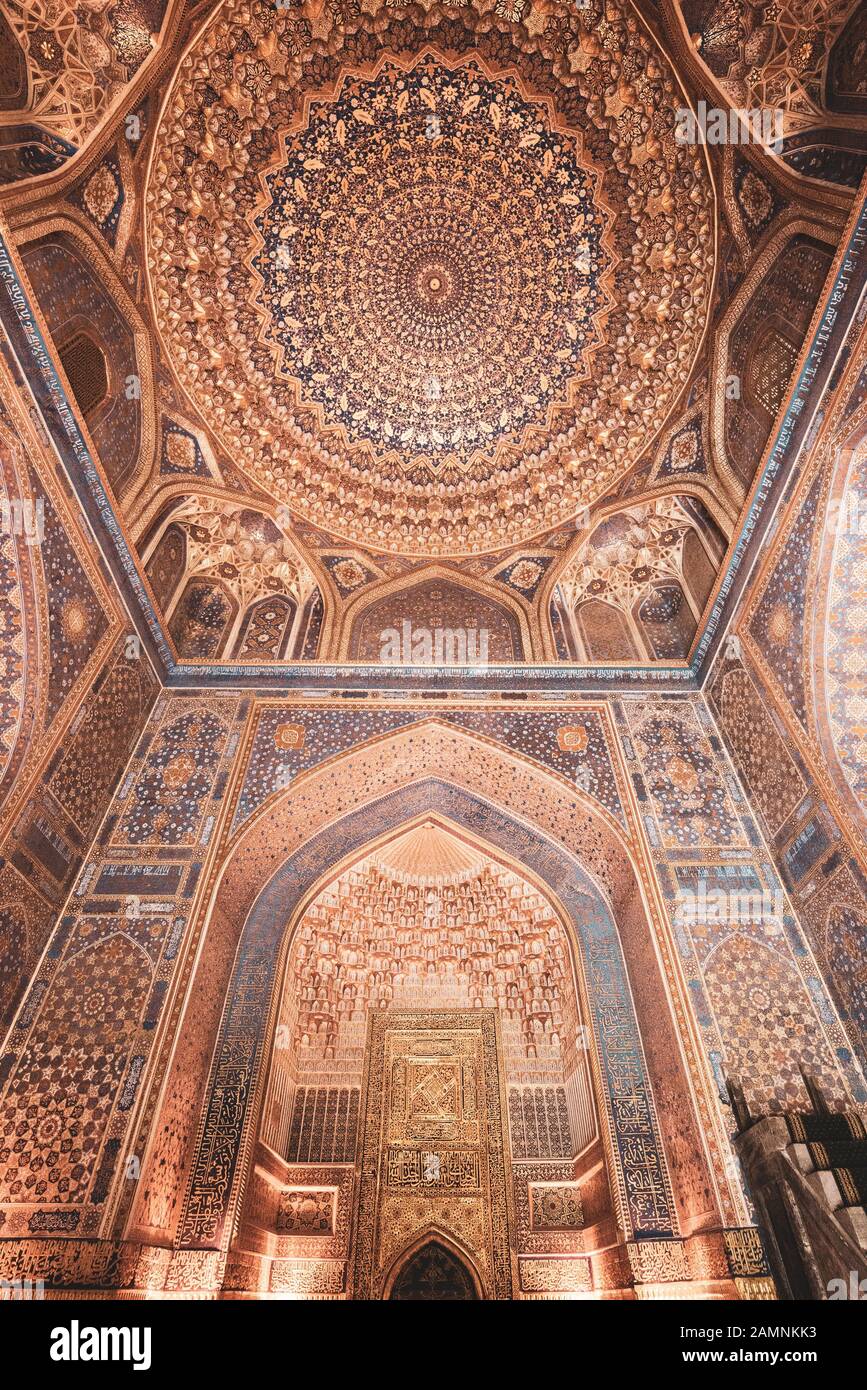 UZBEKISTAN, SAMARKANDA 2019: Architecture of Samarkanda Stock Photo - Alamy