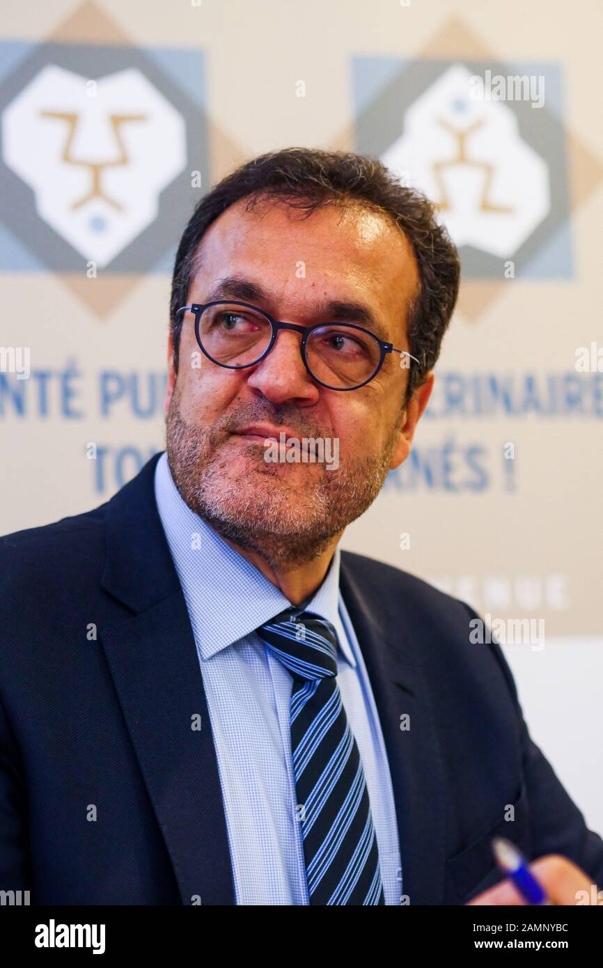 Erick Lelouche, President of Boehringer Ingelheim France, attends a press  conference for official lauching of HUB-VPH, the first global hub on  veterinary public health, Lyon, France Stock Photo - Alamy