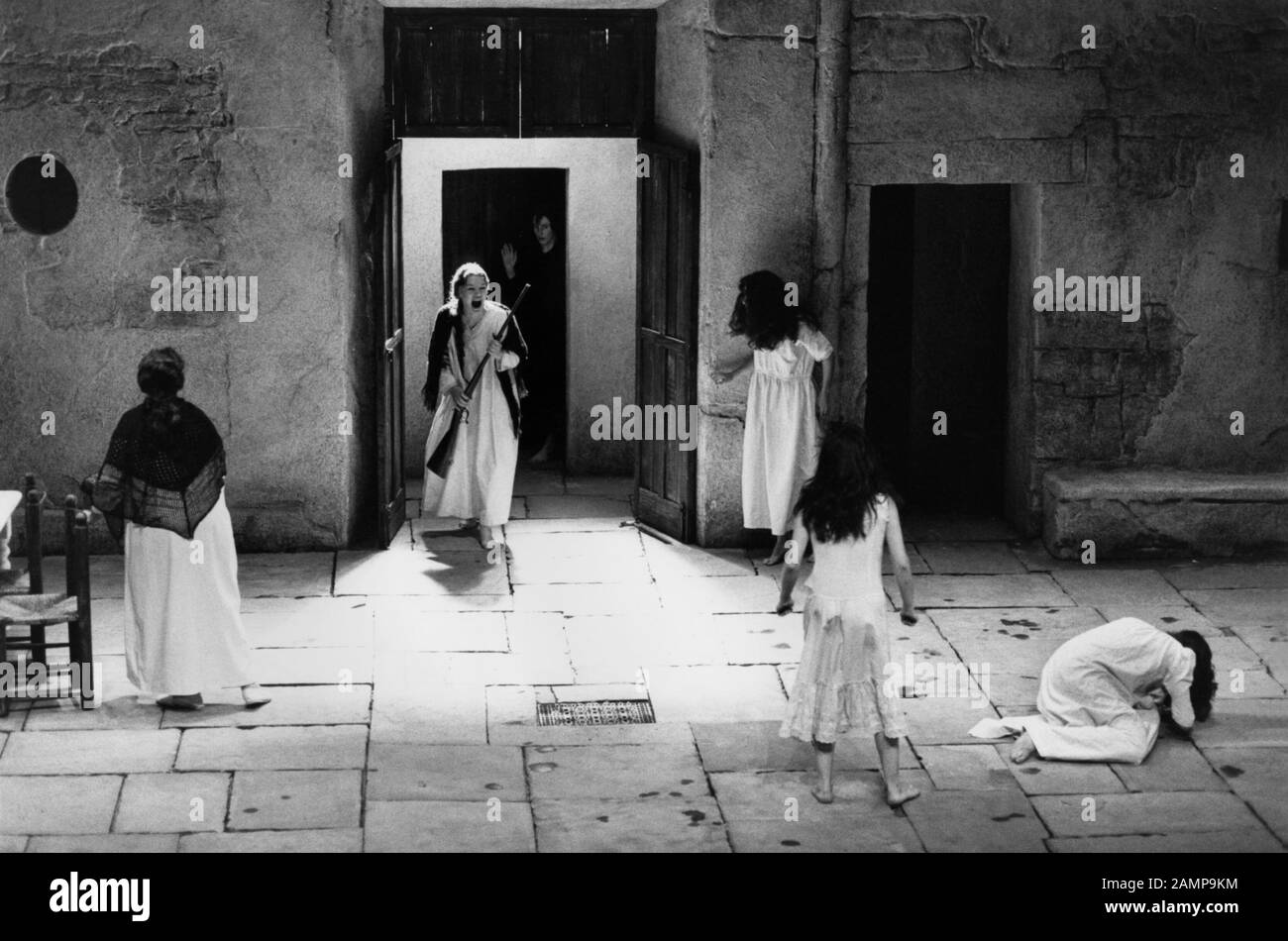 rear centre, with gun: Glenda Jackson as Bernarda Alba in THE HOUSE OF BERNARDA ALBA by Federico García Lorca directed by Nuria Espert at the Lyric Hammersmith in 1986 Stock Photo