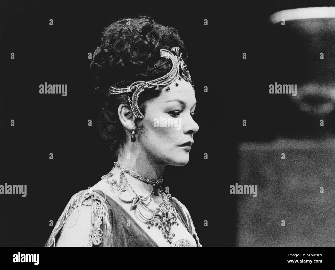 PHEDRA by Jean Racine English stage version by Robert David MacDonald directed & designed by Philip Prowse lighting: Gerry Jenkinson  Glenda Jackson (Phedra) The Old Vic, London SE1 21/11/1984 Stock Photo