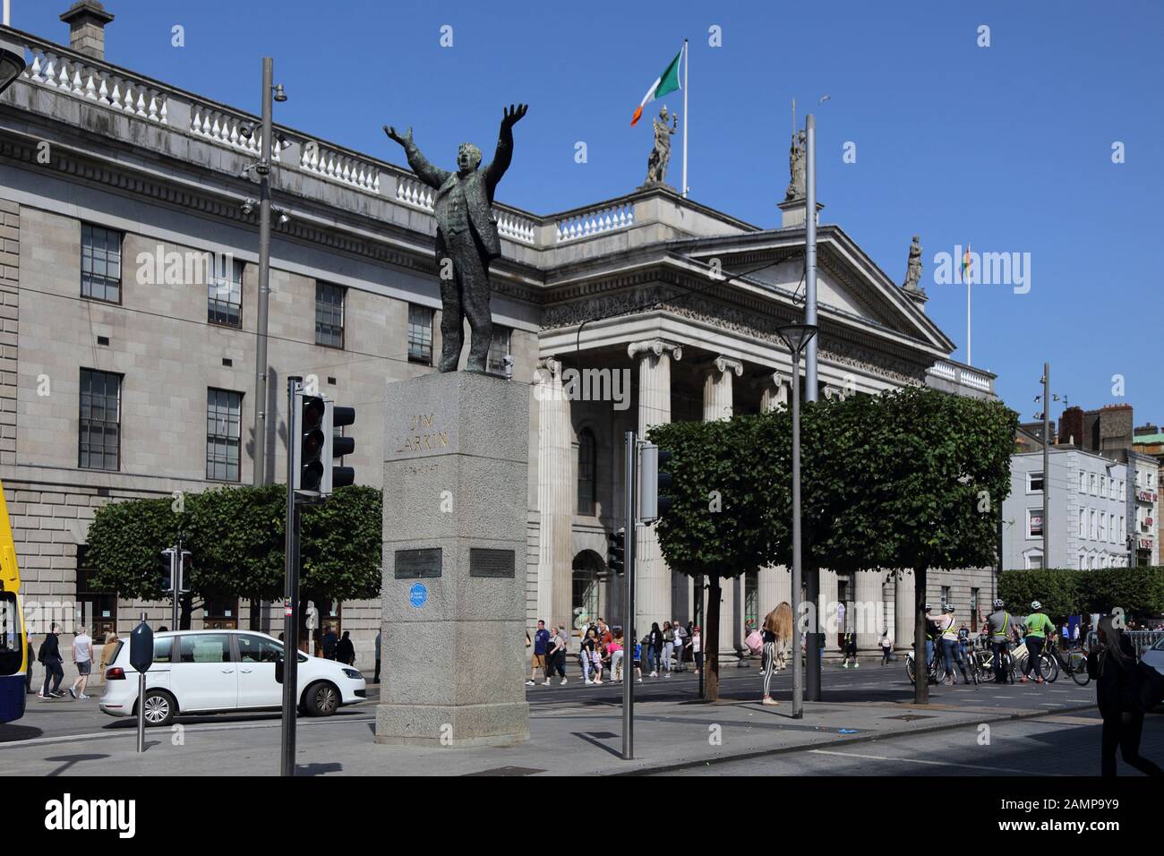 Dublin O´Connell Street General Post Office Stock Photo Alamy