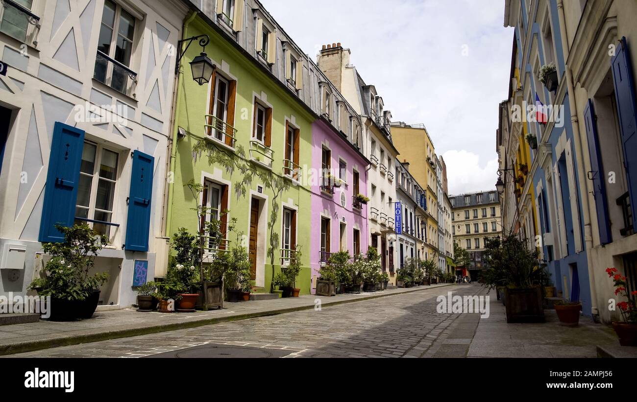 Beautiful scene cozy houses hi-res stock photography and images - Alamy