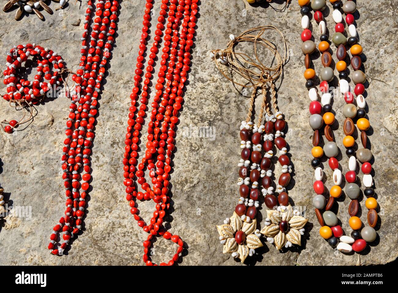 Typical Cuban souvenir: handmade jewelry. Popular in Cuban accounts,  organic jewelry made from Caribbean seeds. Photo taken in Viniales - Cuba  Stock Photo - Alamy