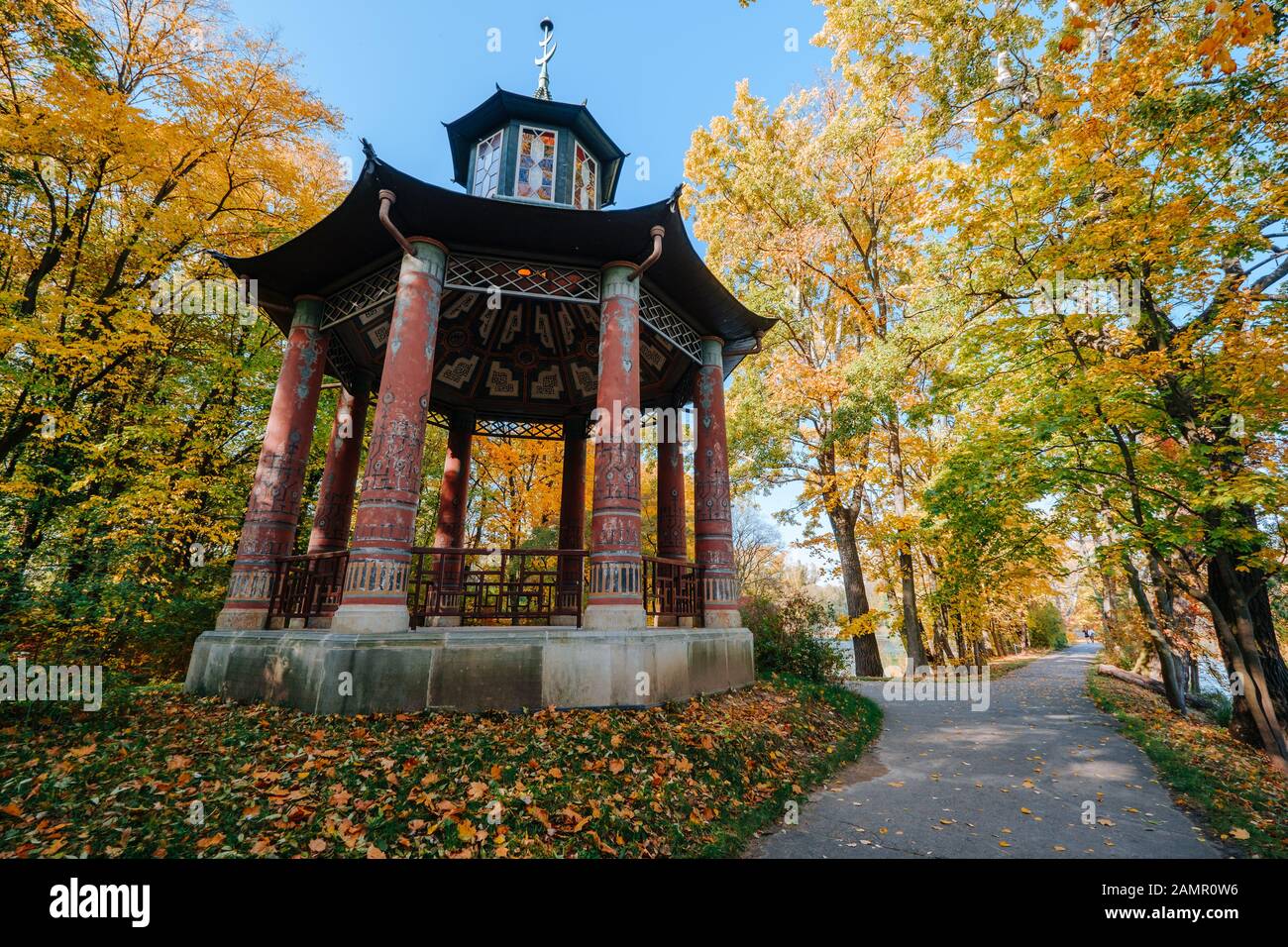 Chinese Gazebo Stock Photos Chinese Gazebo Stock Images Alamy