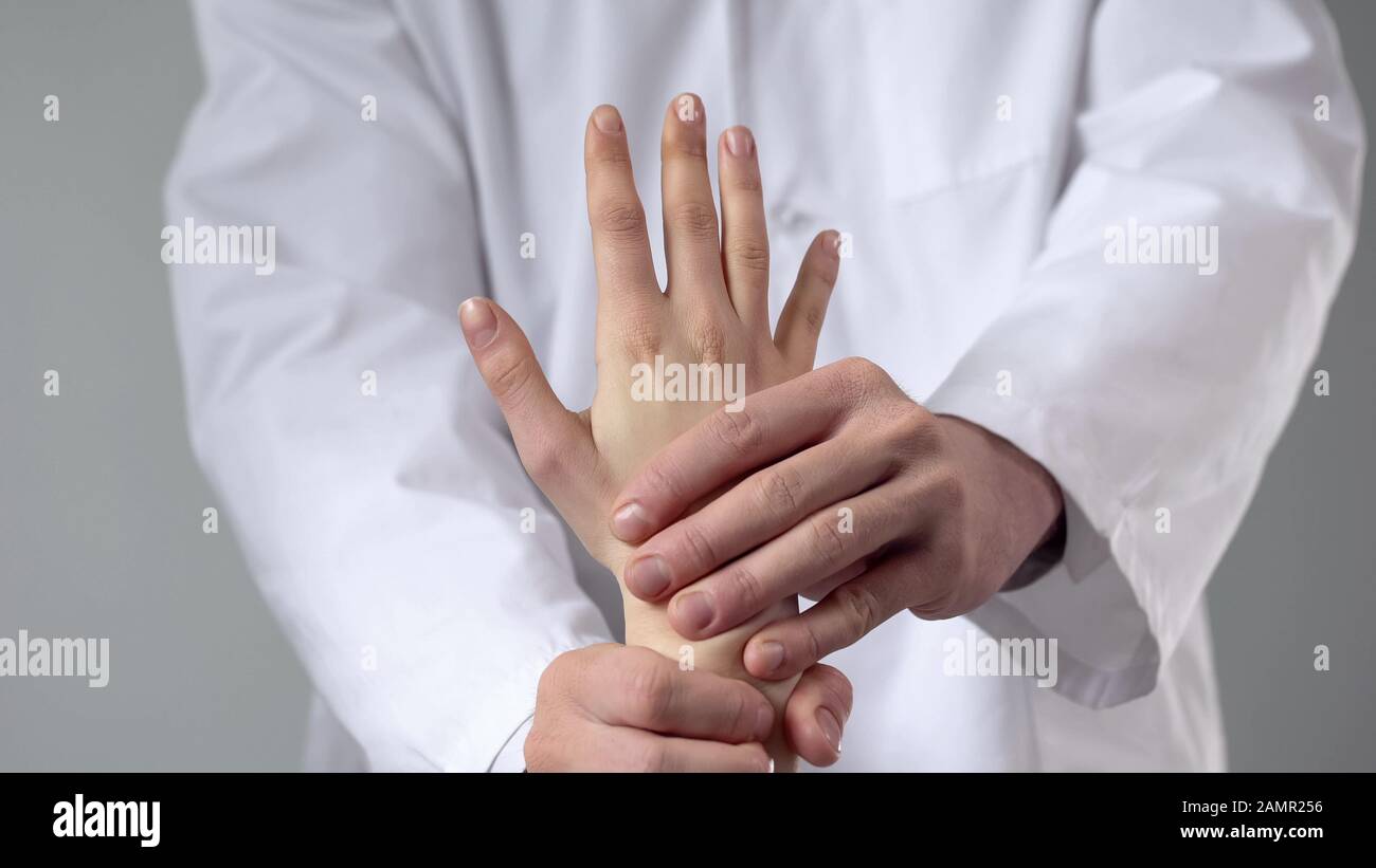 Carpus joint hires stock photography and images Alamy