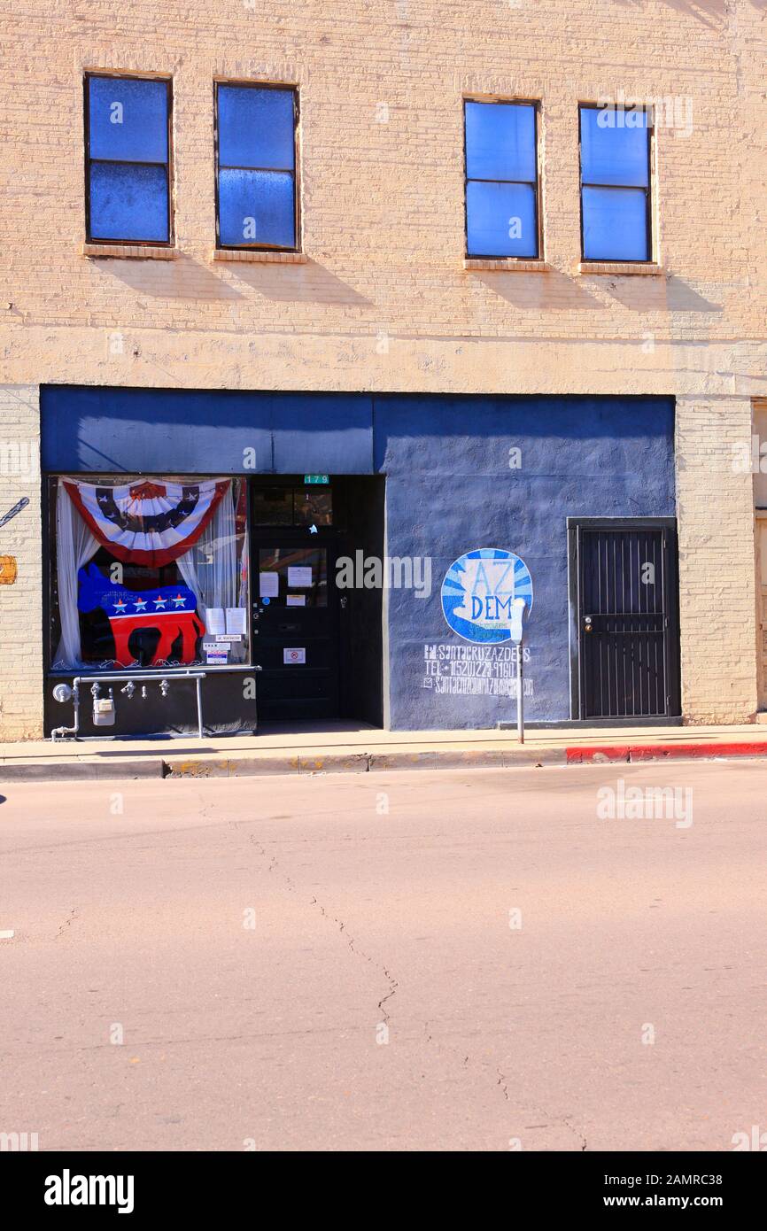 The offices of the Democratic party on N Grand Ave in the US-Mexican border city of Nogales, AZ Stock Photo