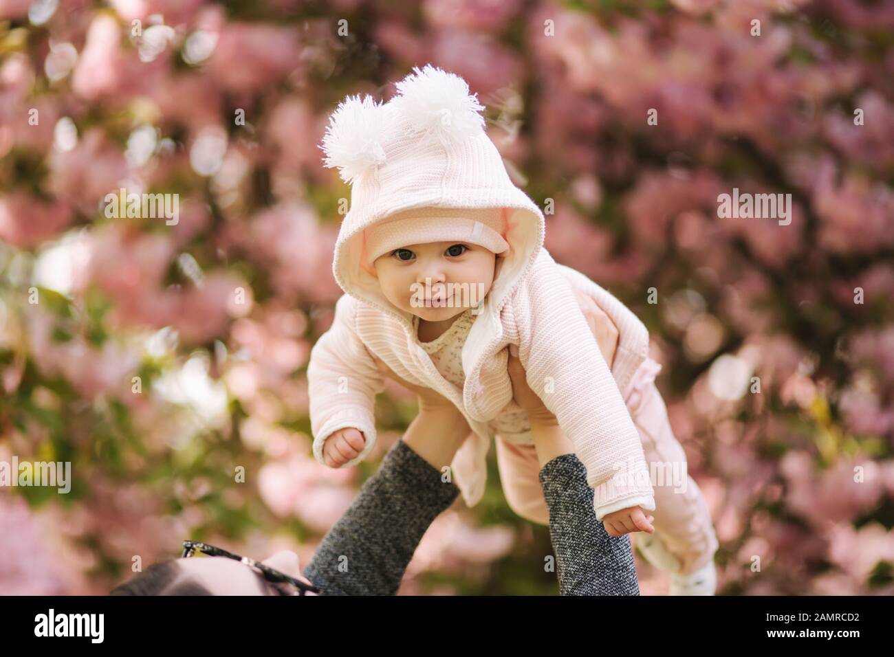 Portrait Of Cute Little Baby Girl Outside With Mom Beautiful Girl Smile Five Month Baby Happy Family Stock Photo Alamy