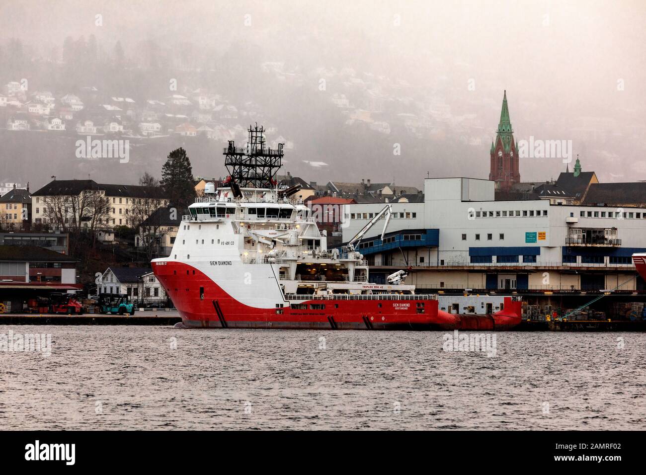 Offshore AHTS anchor handling vessel Siem Diamond moored  at Dokken terminal in the port of Bergen, Norway. Stock Photo