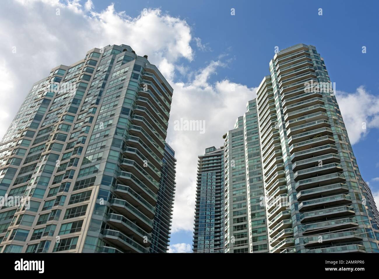 Famous buildings in toronto hi-res stock photography and images - Alamy