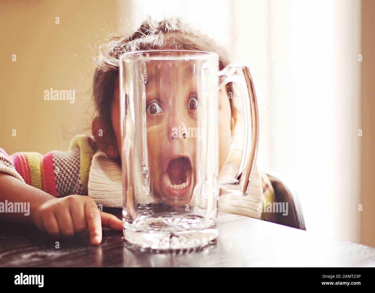 Distorted face glass hi-res stock photography and images - Alamy