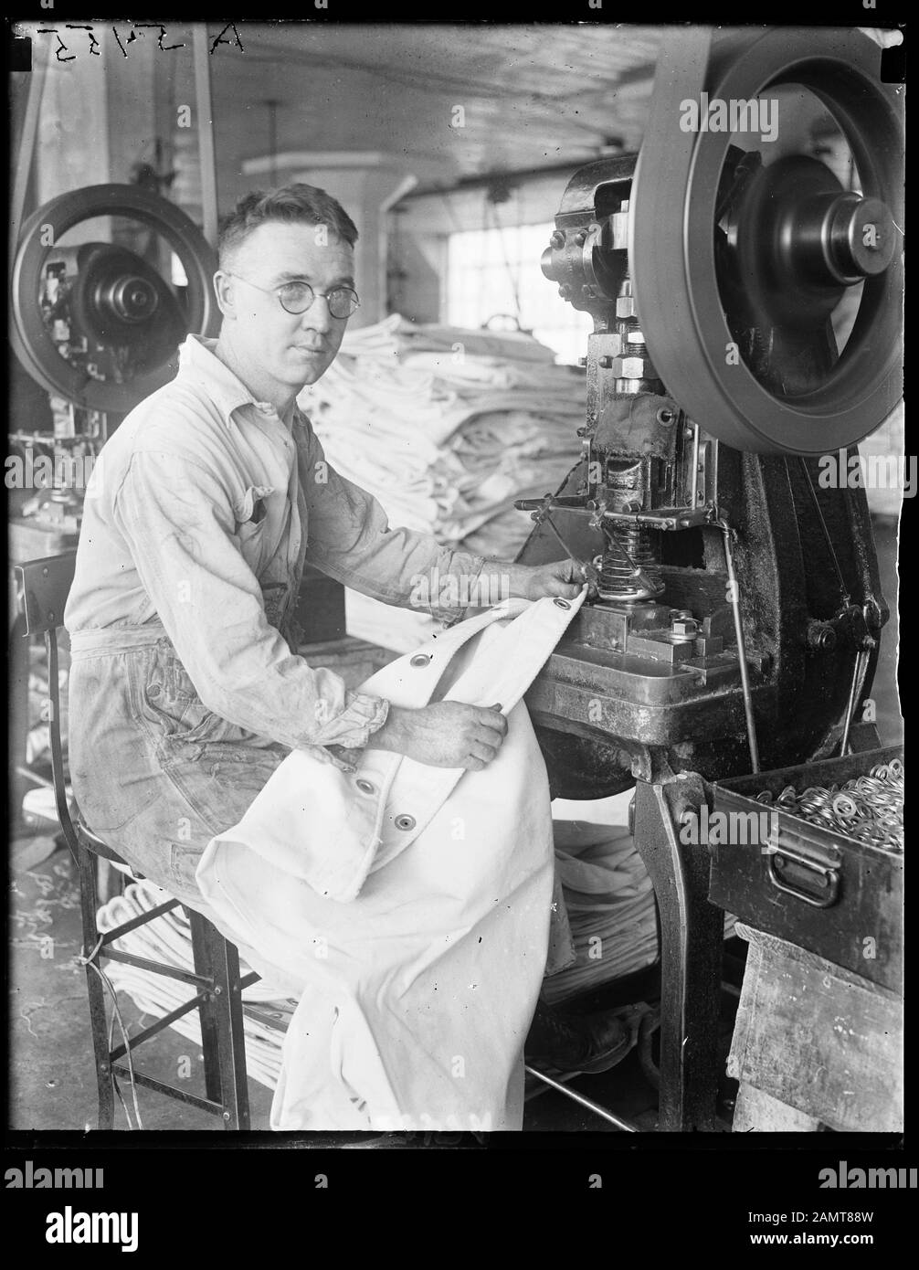 A.E. Wilde of Riverdale, Md. Abstract/medium: 1 negative : glass ; 4 x 5 in. or smaller; 1923; Catalog: https://..gov/2016892137 Image download: https://cdn..gov/master/pnp/hec/42800/42891a.tif Original url: https://www..gov/pictures/item/2016892137/; Harris & Ewing, photographer; Stock Photo