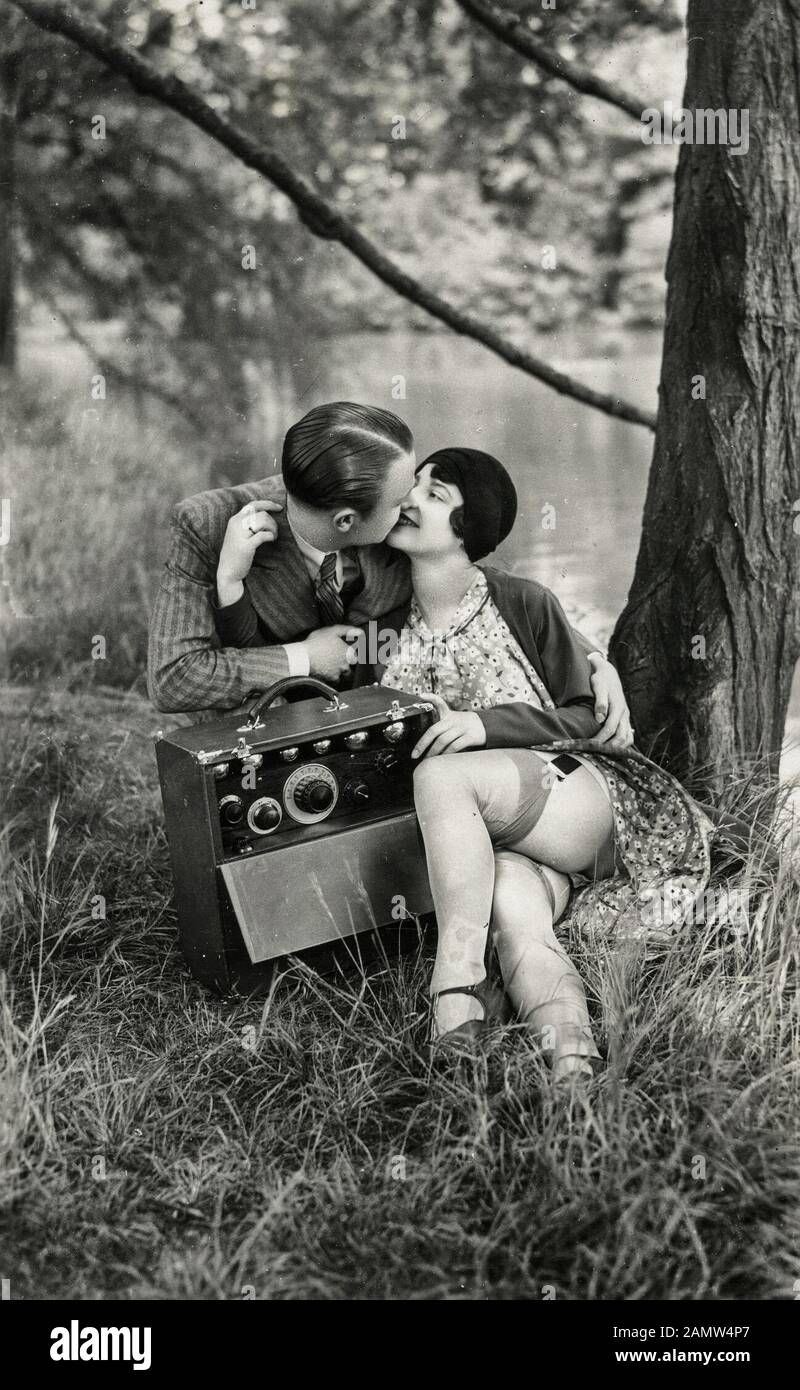 Vintage woman 1920s hi-res stock photography and images - Alamy