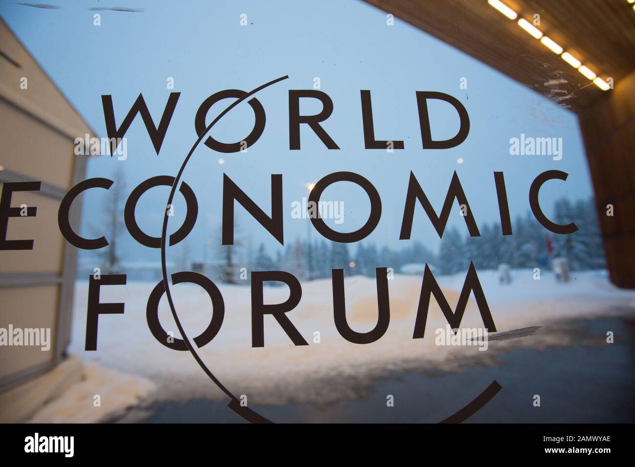 Beijing, China. 22nd Jan, 2018. Photo taken on Jan. 22, 2018 shows the logo of the World Economic Forum (WEF) in Davos, Switzerland. Credit: Xu Jinquan/Xinhua/Alamy Live News Stock Photo