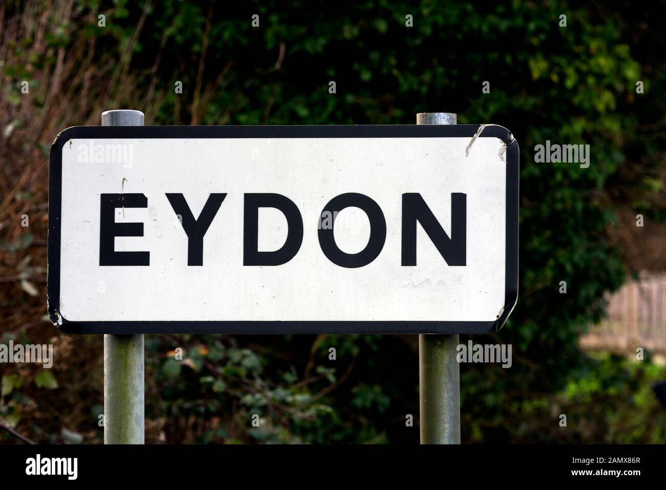 Eydon village sign, Northamptonshire, England, UK Stock Photo Alamy