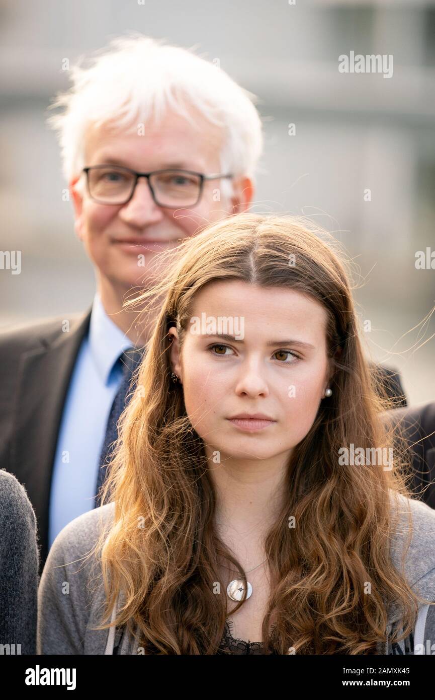 Berlin, Germany. 15th Jan, 2020. Climate protection activist Luisa Neubauer of Fridays for Future and Jürgen Resch (DUH) are together on the sidelines of a press conference on a lawsuit filed by Deutsche Umwelthilfe (DUH), Greenpeace, Germanwatch and BUND against the climate package passed by the Bundestag and the German government. Credit: Kay Nietfeld/dpa/Alamy Live News Stock Photo