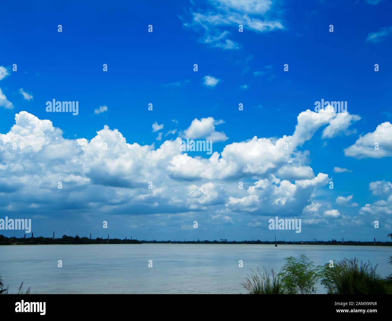 Dramatic Blue Sunset Clouds Sky Over Horizon Natural Landscape Background Scenery Copy Space Stock Photo Alamy Dramatic Blue Sunset Clouds Sky Over Horizon Natural Landscape Background Scenery Copy Space Stock Photo Alamy