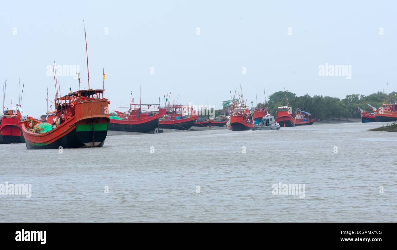 Container Ship Fleet High Resolution Stock Photography and Images - Alamy