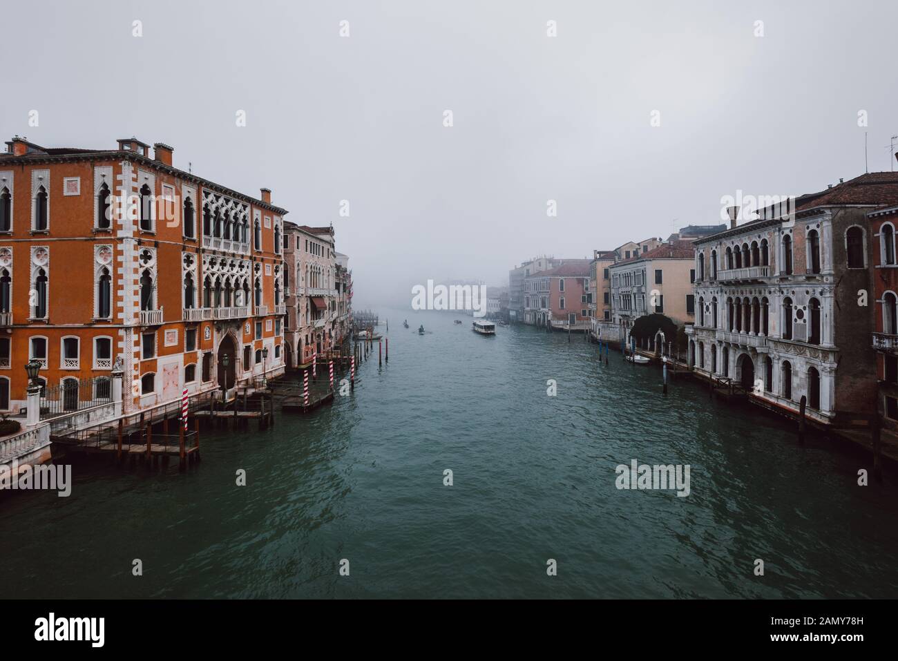 Perspective view canal street hi-res stock photography and images - Alamy