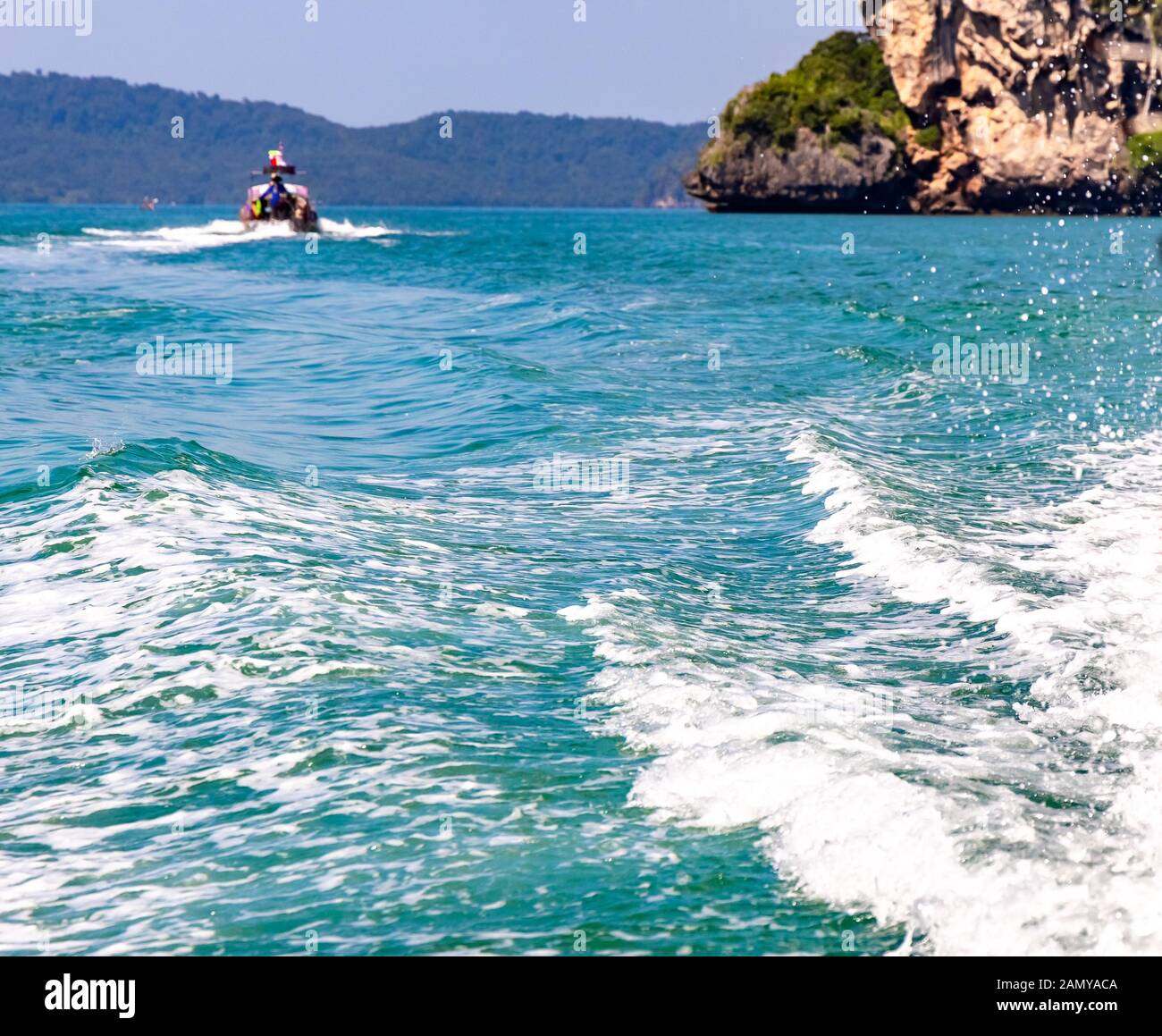 Wallpaper Water Moving