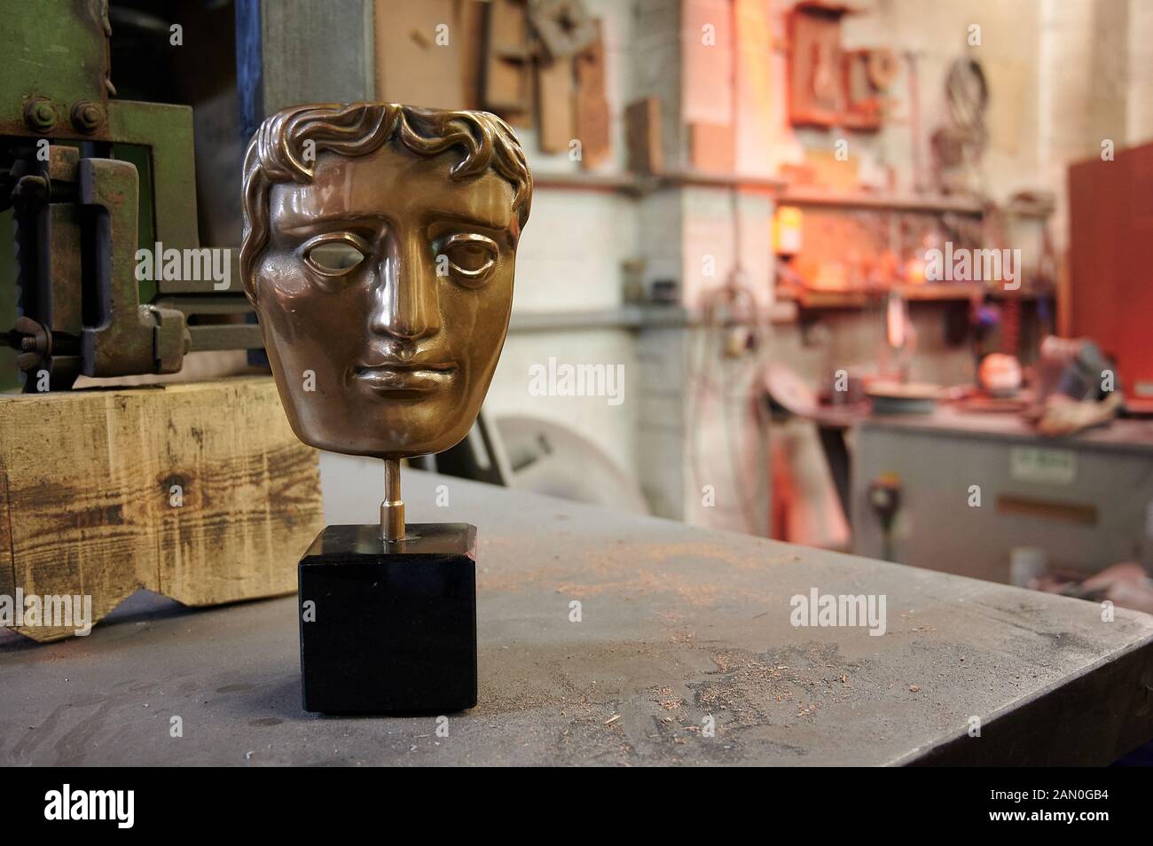 Pro foundries hi-res stock photography and images - Alamy