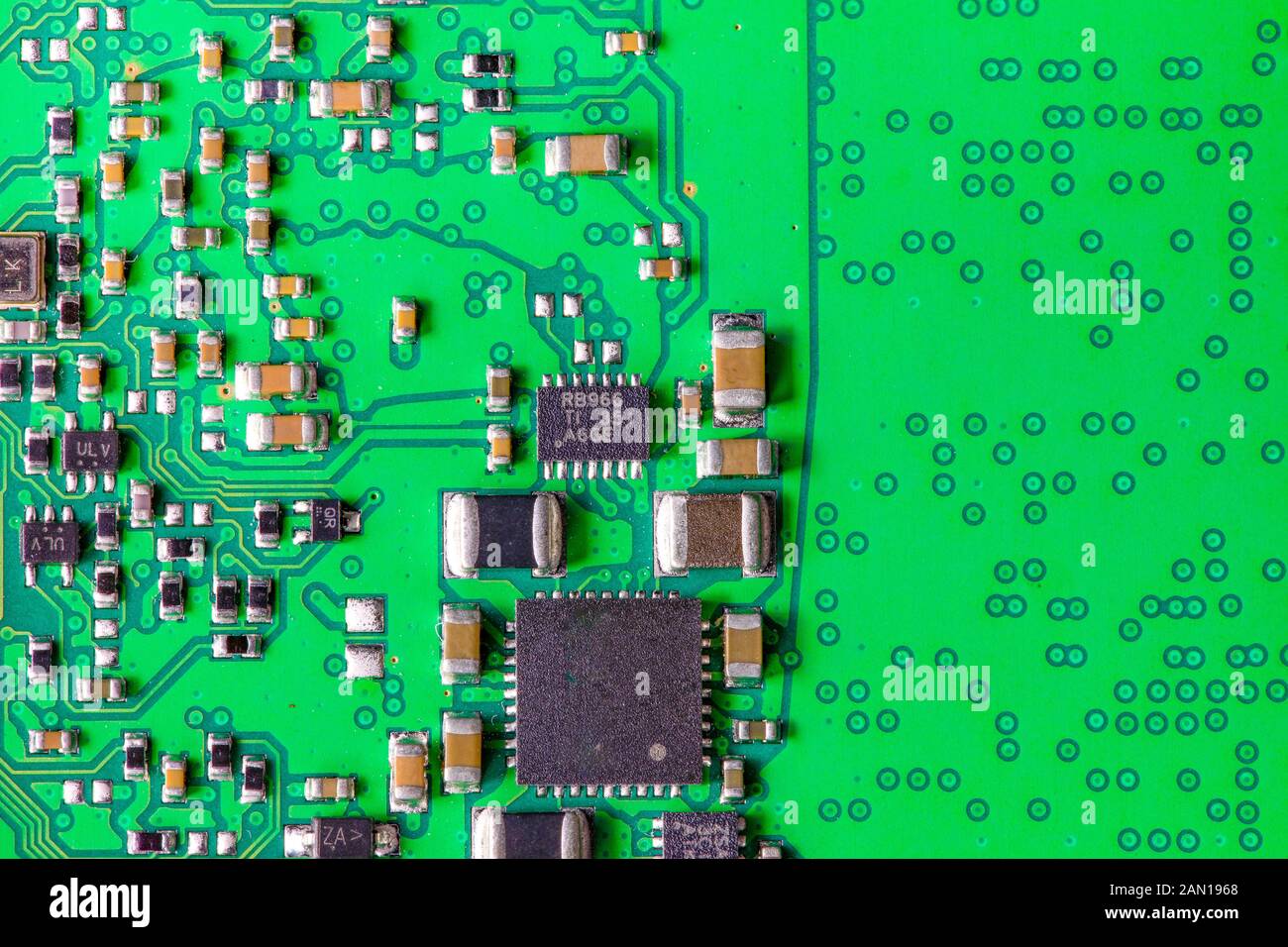 Solid state circuit hi-res stock photography and images - Alamy