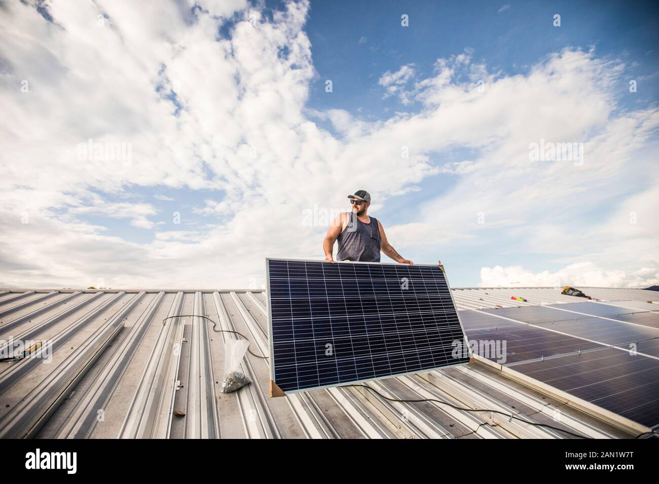Construction solar panels hires stock photography and images Alamy