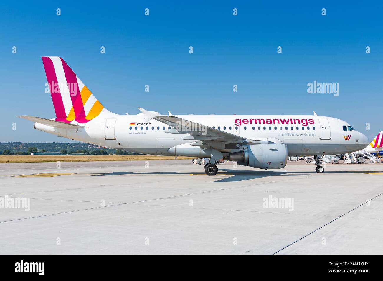 Airport Stuttgart Passengers High Resolution Stock Photography and Images -  Alamy