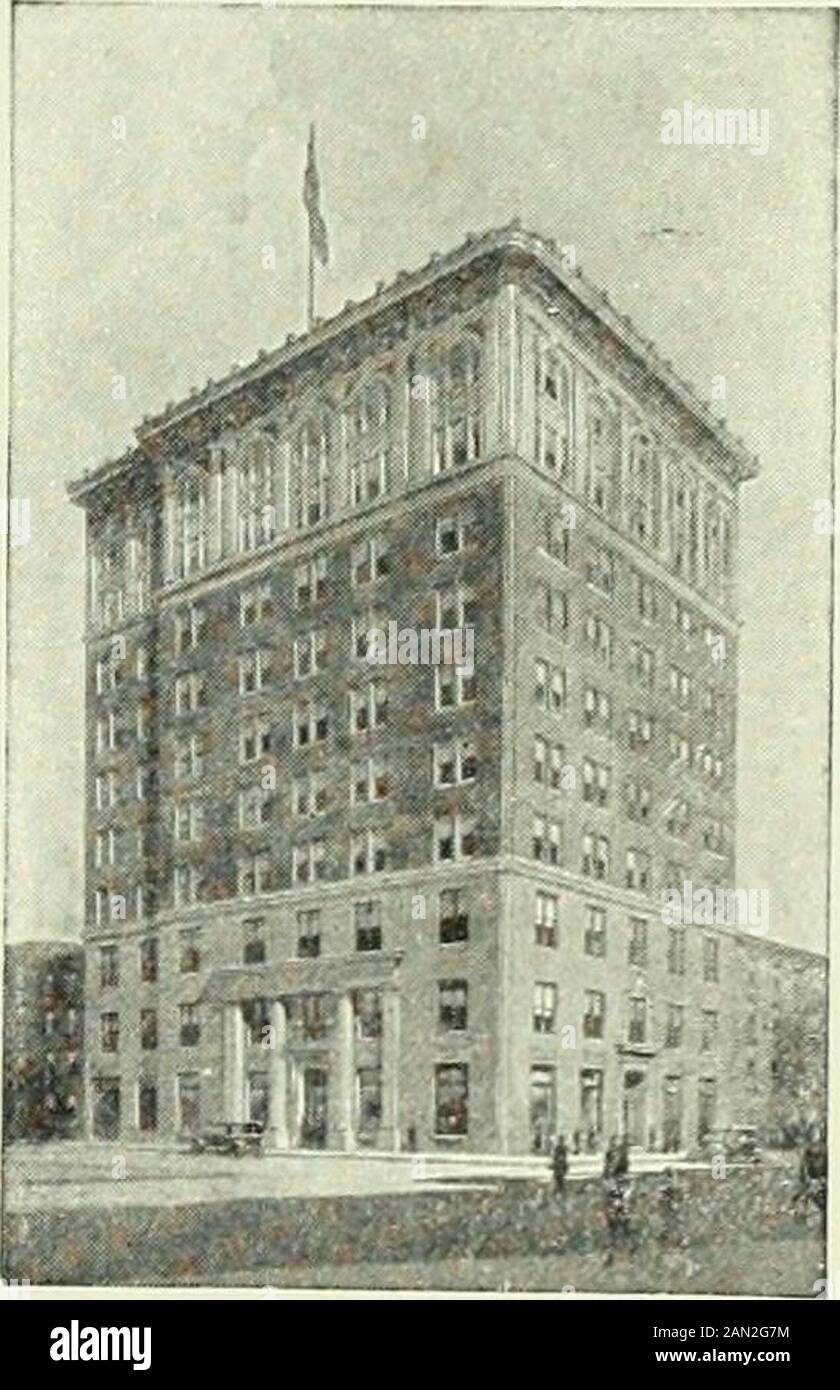 Mortarboard Jtnllemens Ifumtstytlig Ibohs Madison Avenue Cor