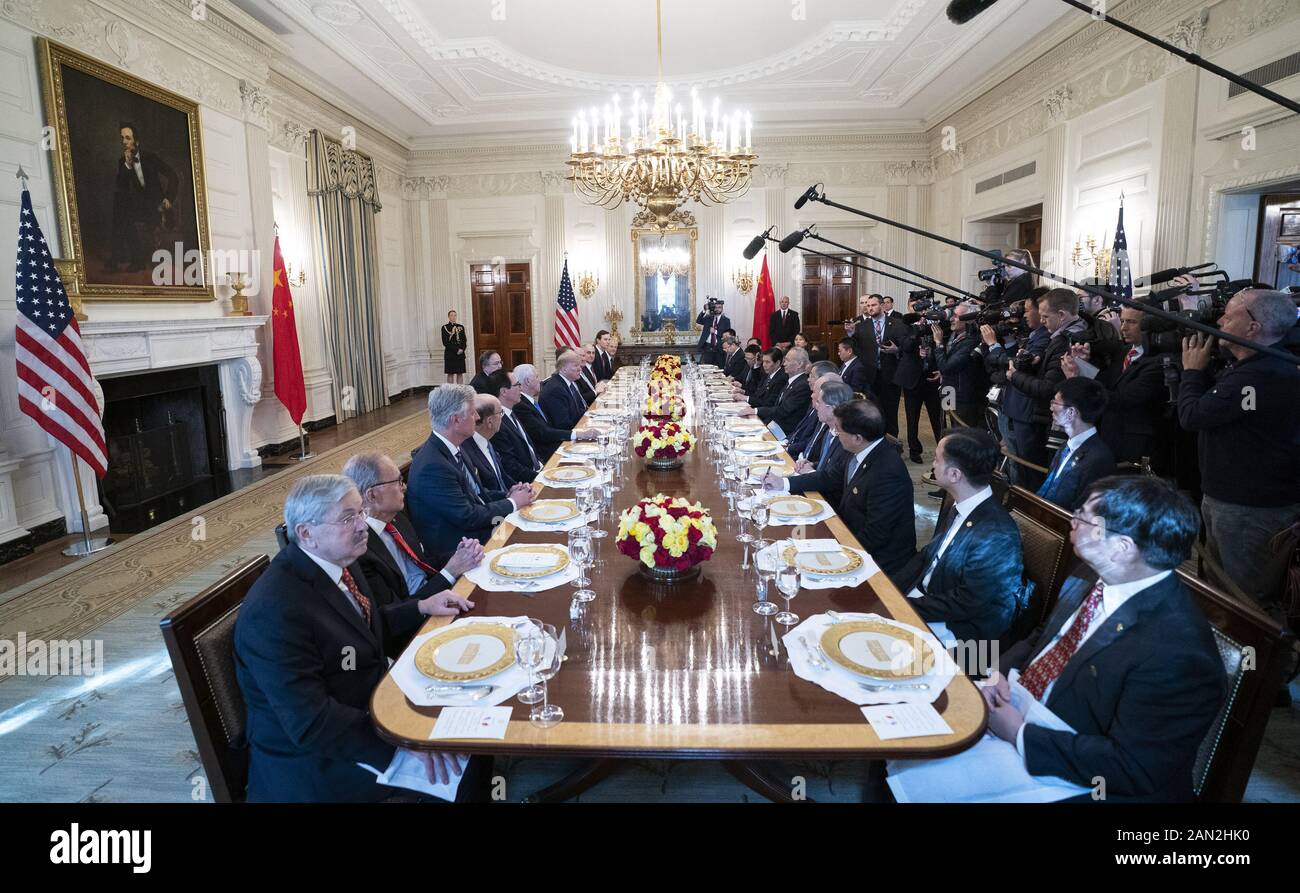 Washington, United States. 15th Jan, 2020. President Donald Trump, joined by members of his administration, has lunch with the Vice Premier of China Liu He and his delegation after the two signed Phase 1 of the U.S. China Trade Deal, at the White House in Washington, DC on Wednesday, January 15, 2020. Photo by Kevin Dietsch/UPI Credit: UPI/Alamy Live News Stock Photo