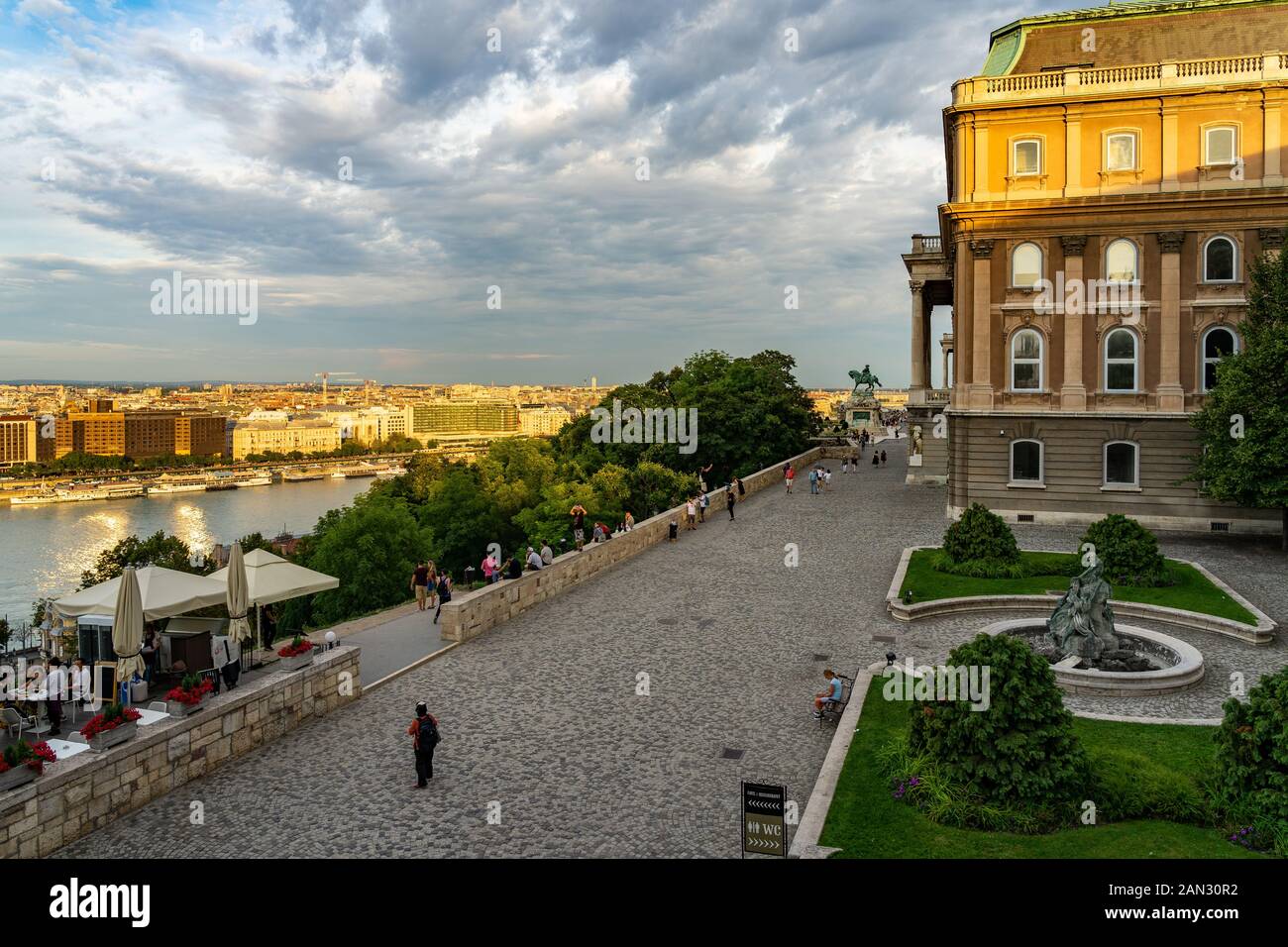 Buda Castle Royal Palace in Budapest, Hungary Stock Photo - Alamy