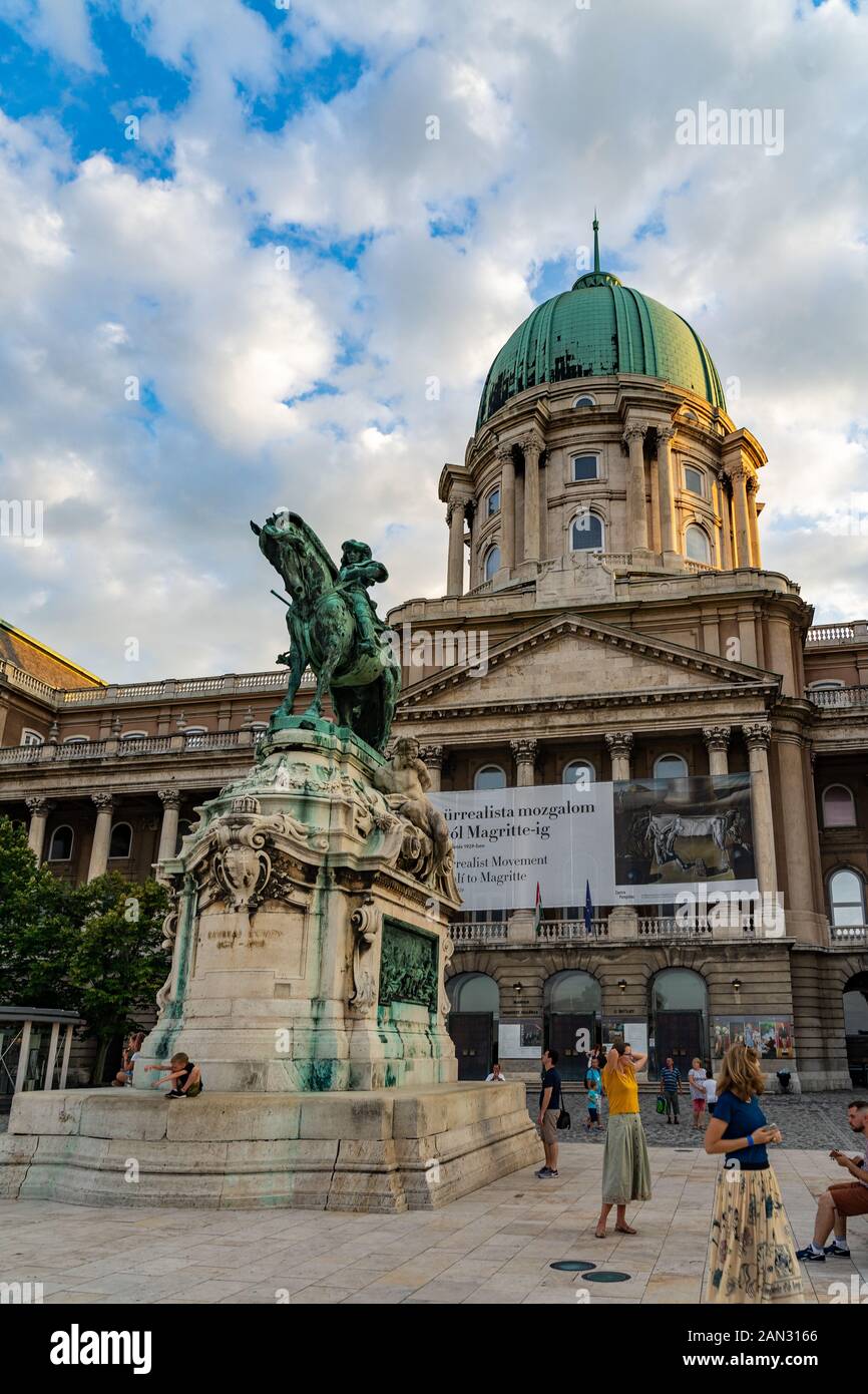 Buda Castle Royal Palace in Budapest, Hungary Stock Photo - Alamy