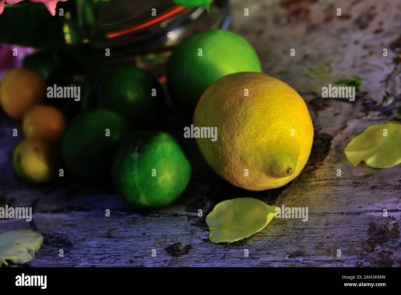 lemon, vitamin c, nutrition, fruit, citrus Stock Photo Alamy