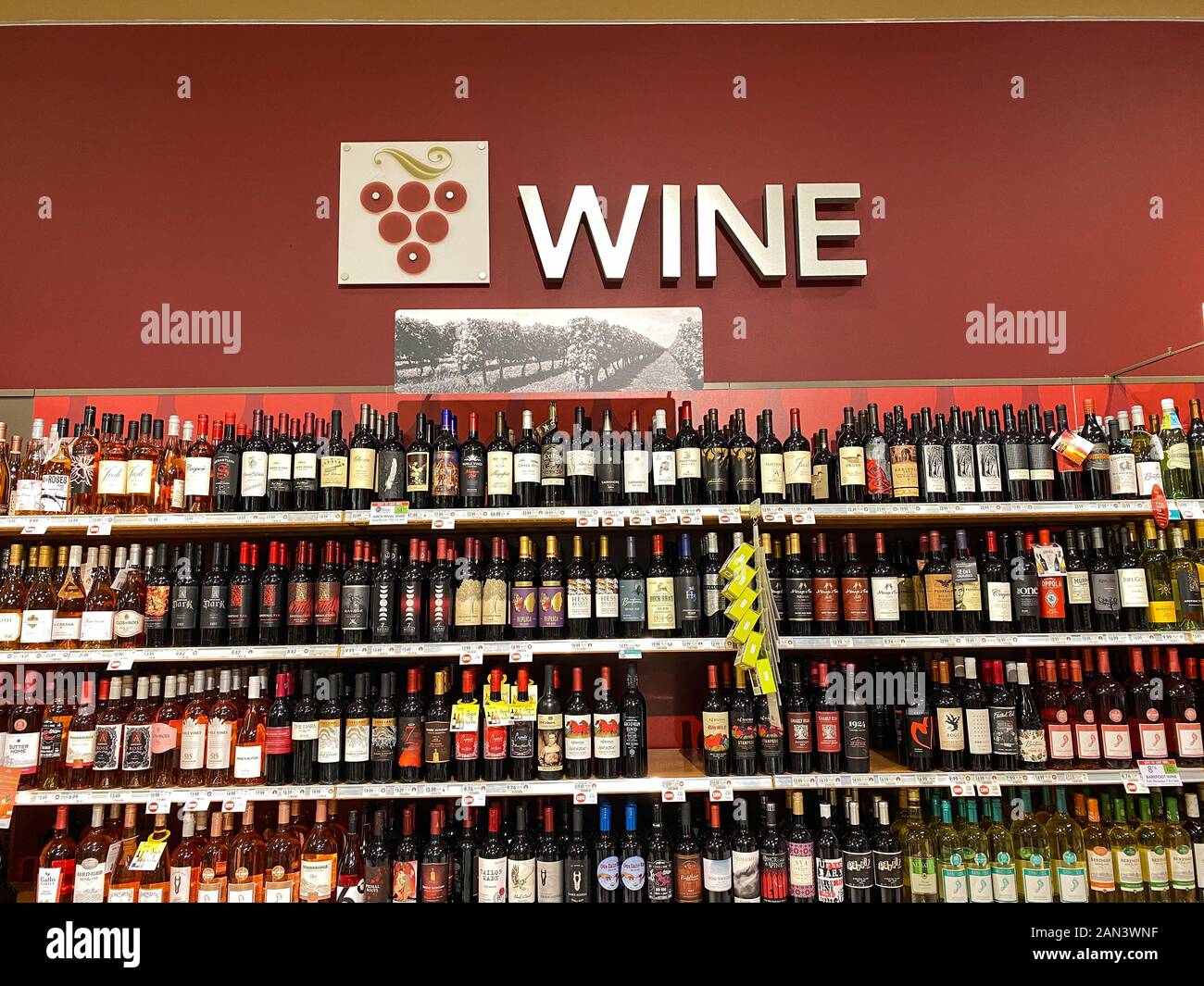 Orlando,FL/USA 1/15/20 The wine aisle of a Publix grocery store with