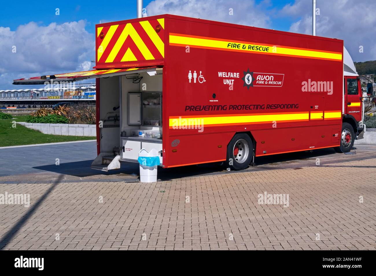 Avon Fire and Rescue’s welfare unit supporting firefighters attending a fire on the sea front in Weston-super-Mare, UK on 29 April 2015 Stock Photo