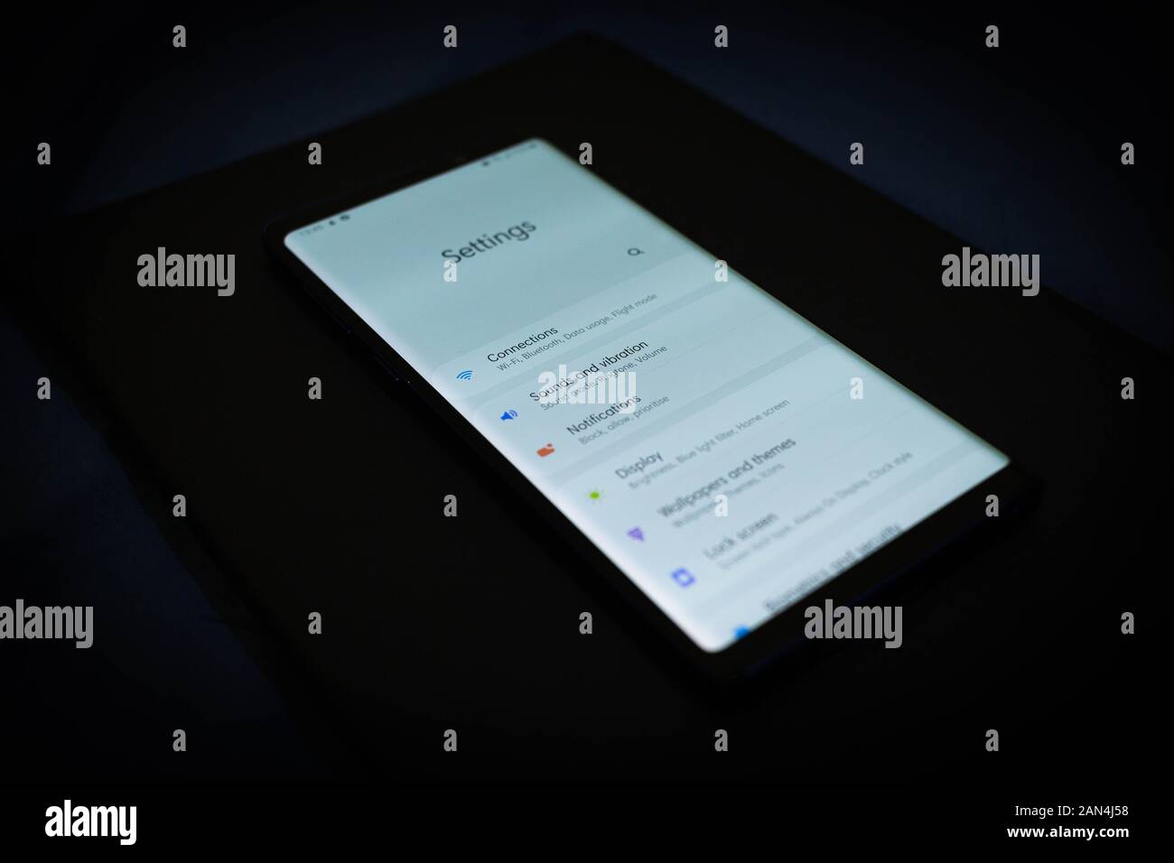 Picture of Samsung Galaxy Note 9 Setting in Android 9.0 (Pie) with One UI  1.0 Stock Photo - Alamy