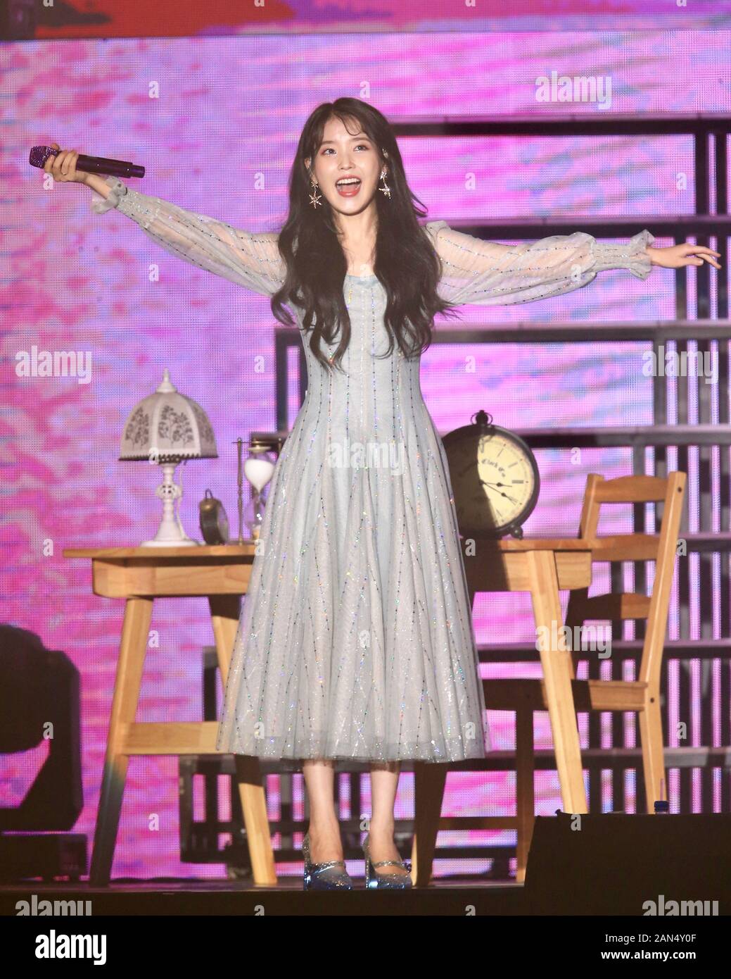 TAIWAN OUT** South Korean singer, actress and host Lee Ji Eun or IU sings  at the 2019 Asia Fashion Event in Taipei, Taiwan, 30 November 2019 Stock  Photo - Alamy