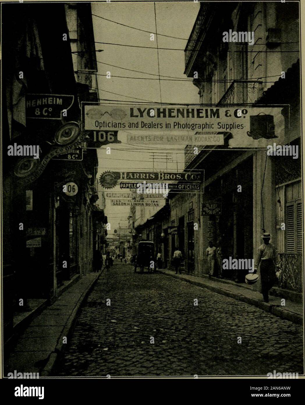 Standard Guide To Cuba A New And Complete Guide To The Island Of