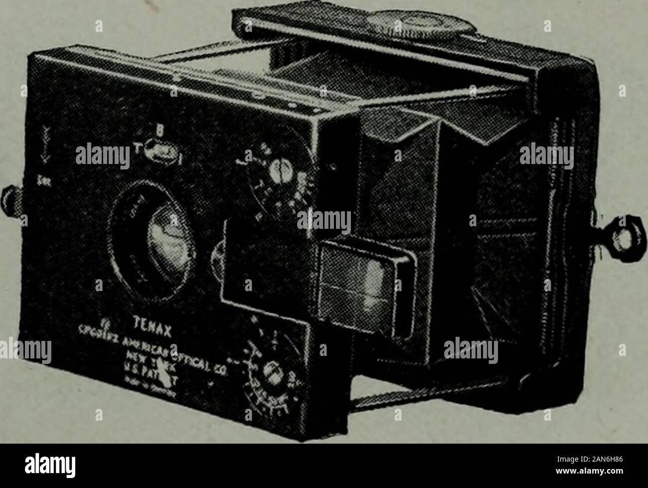 The American annual of photography . Goerz Lenses: Dagor F:6.8 The  universal lensfor amateur andprofessional. Dogmar F:4.5 The ultimate  highspeed lens. Goerz Cameras:Rollfilm Tenax Light and compact1% X 2V2, 2^  X 3%,3%