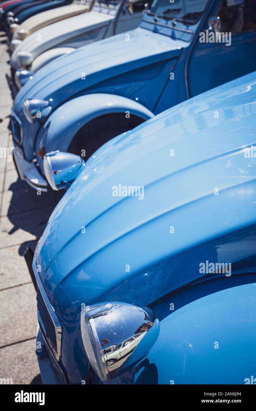 Classic car trade show Stock Photo Alamy