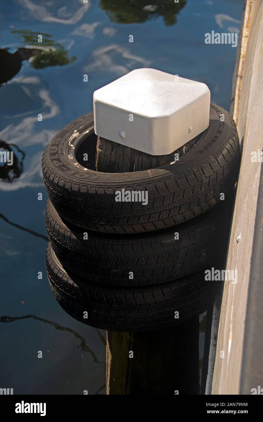 Flag shaggers hires stock photography and images Alamy