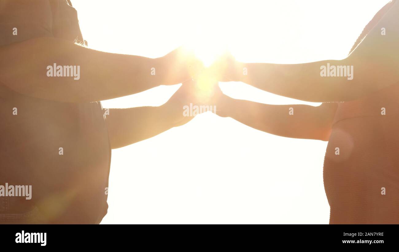 Obese Couple Holding Hands High Resolution Stock Photography And Images Alamy