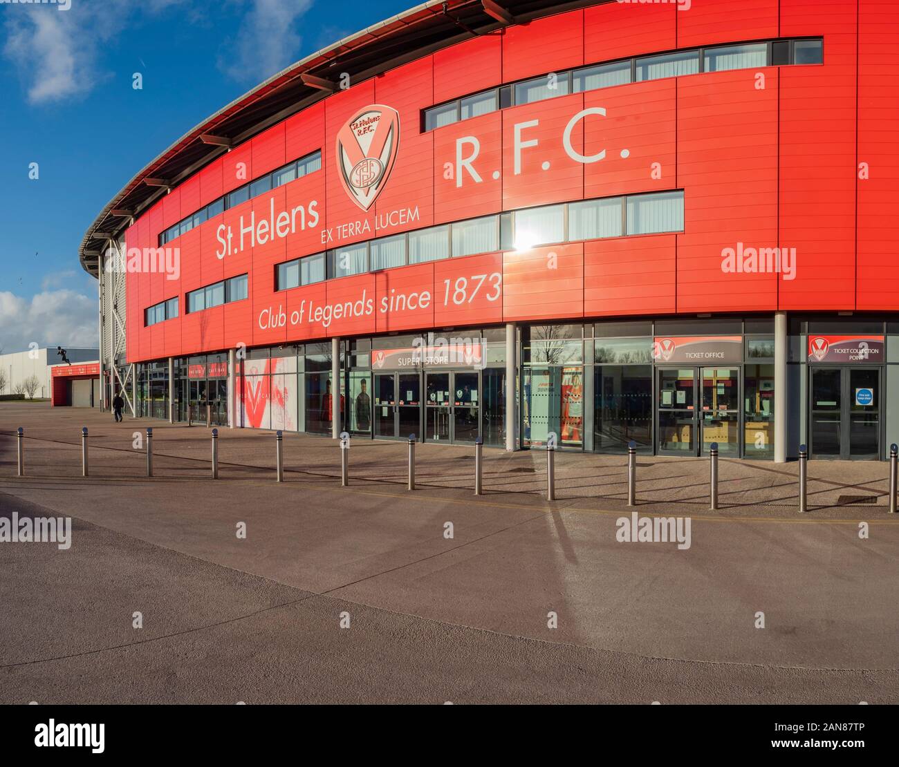 St Helens R.F.C. is a professional rugby league club in St Helens, Merseyside who compete in the Super League, the top tier of competition for rugby Stock Photo