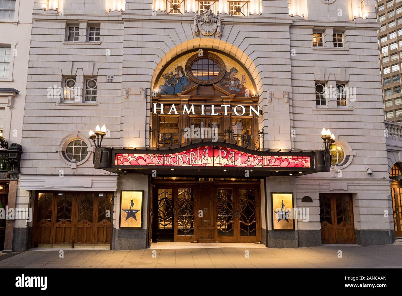 Victoria palace top theatre telephone number