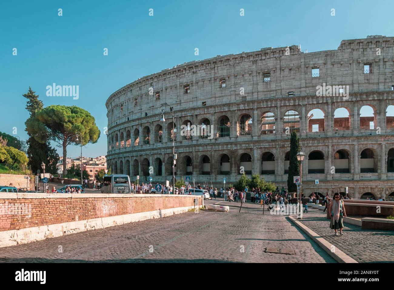 Coluseeum Rome High Res Colosseum rome exterior 2019 hi-res stock photography and images - Alamy