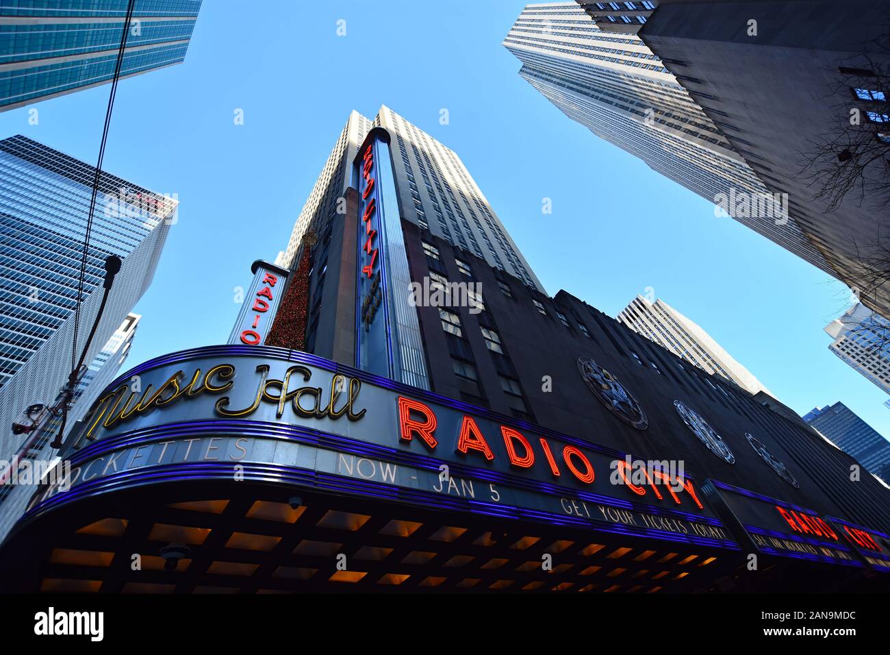 Manhattan, New York, NY, USA - November 30, 2019. Radio City Music Hall building at Rockefeller Center, Midtown Manhattan, NY, USA . Stock Photo