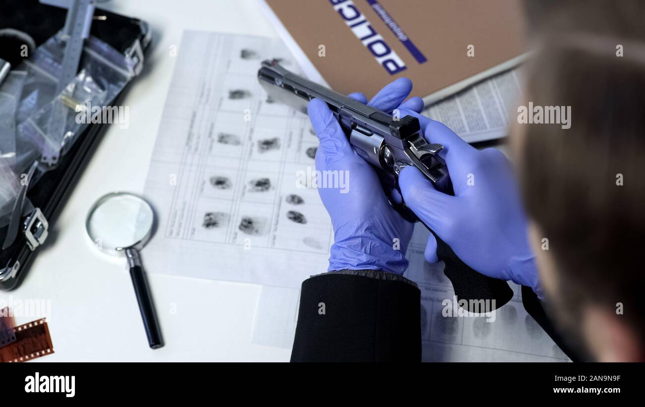 Ballistics forensic hires stock photography and images Alamy