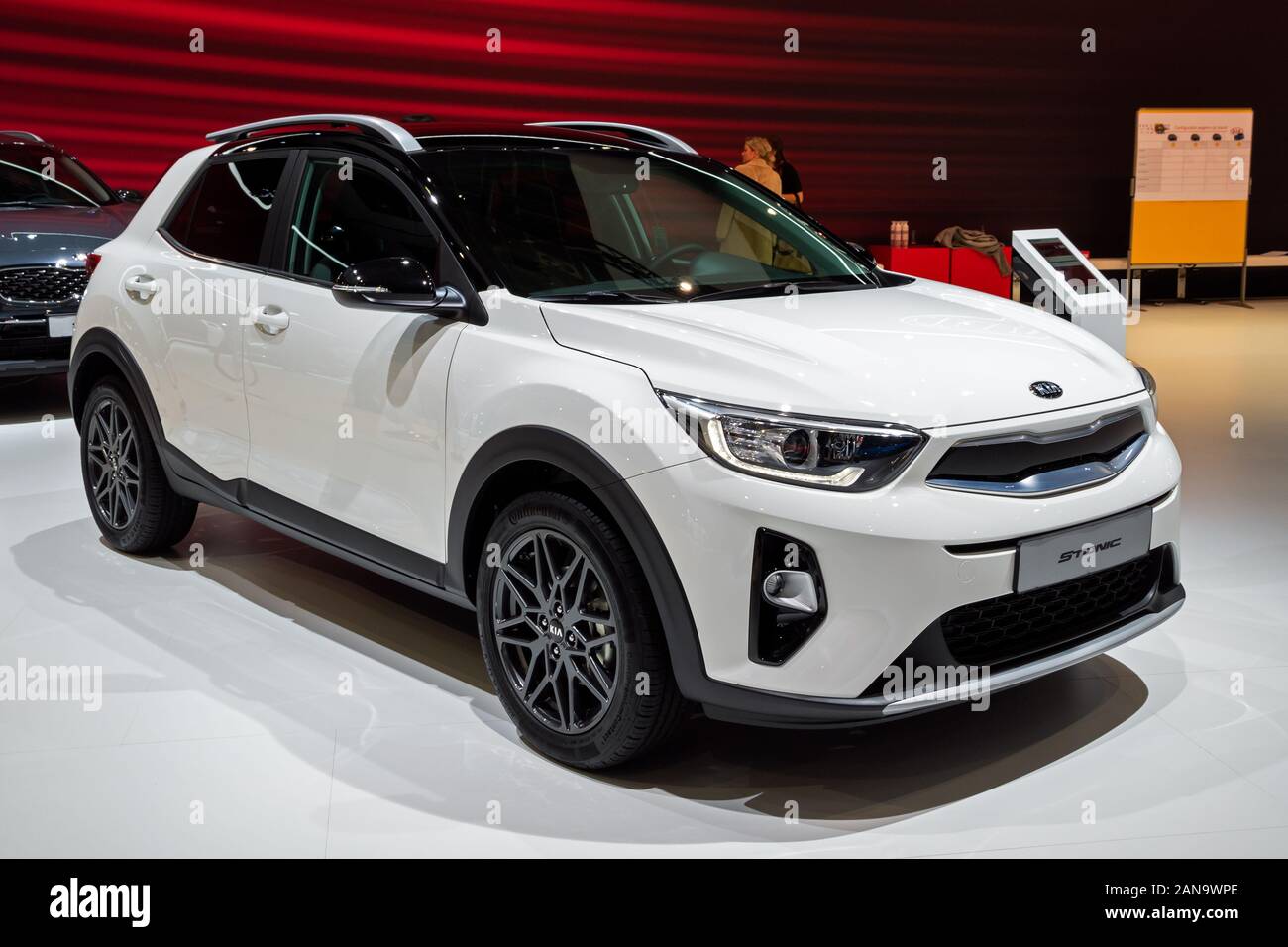 Kia stonic hi-res stock photography and images - Alamy