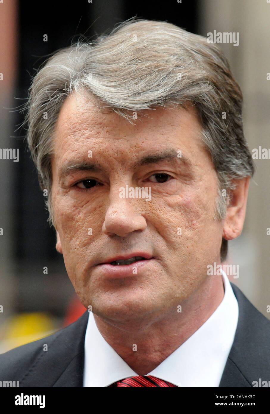 Ukranian President Viktor Yushchenko receives a red carpet reception for a meeting with Gordon Brown in Downing Street in 2008. Stock Photo