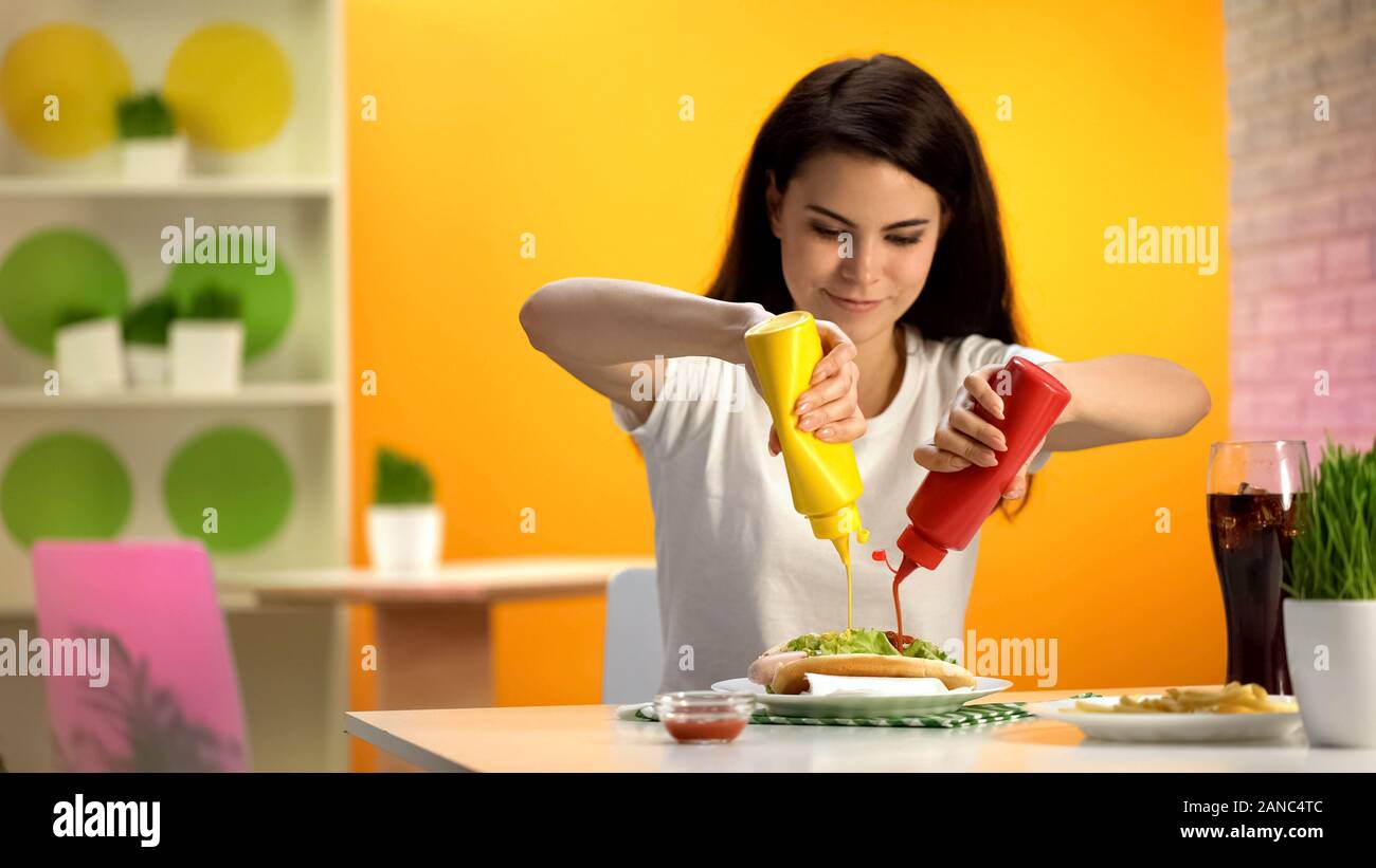 Canteen dinner lady hires stock photography and images Alamy