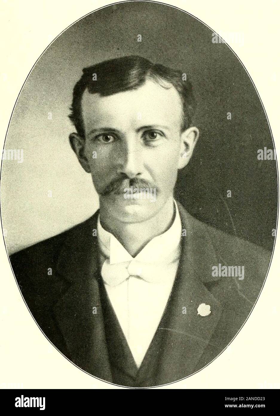 Historical encyclopedia of Illinois . cessful business man and public-spiritedcitizen, as well as a worthy representative ofone of the communitys oldest and most respectedfamilies. MORE, James H., M. D.—Most men, when castiiig alx)Ut for a vocation, are satisfied with one],rofp=sion. and in that are not always proficient.Such is not the case, however, with Dr. JamesH. More, now living retired at Polo. 111., who hasdevoted his life to the medical and the ministe-rial callings, has accounted for himself well ineach, and has still found more time to give topublic life .111.1 till- duties (if riti Stock Photo